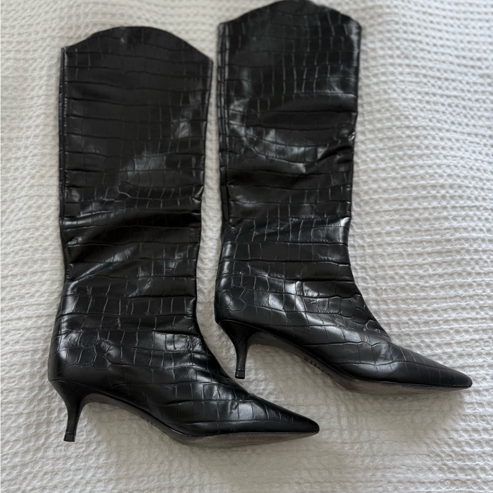 SCHUTZ Black Croc-Pattern Heeled Boots